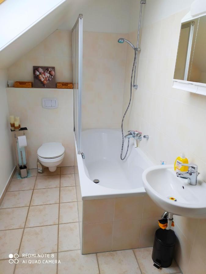 Studiowohnung In Bergen/Bleckmar Bergen  Esterno foto
